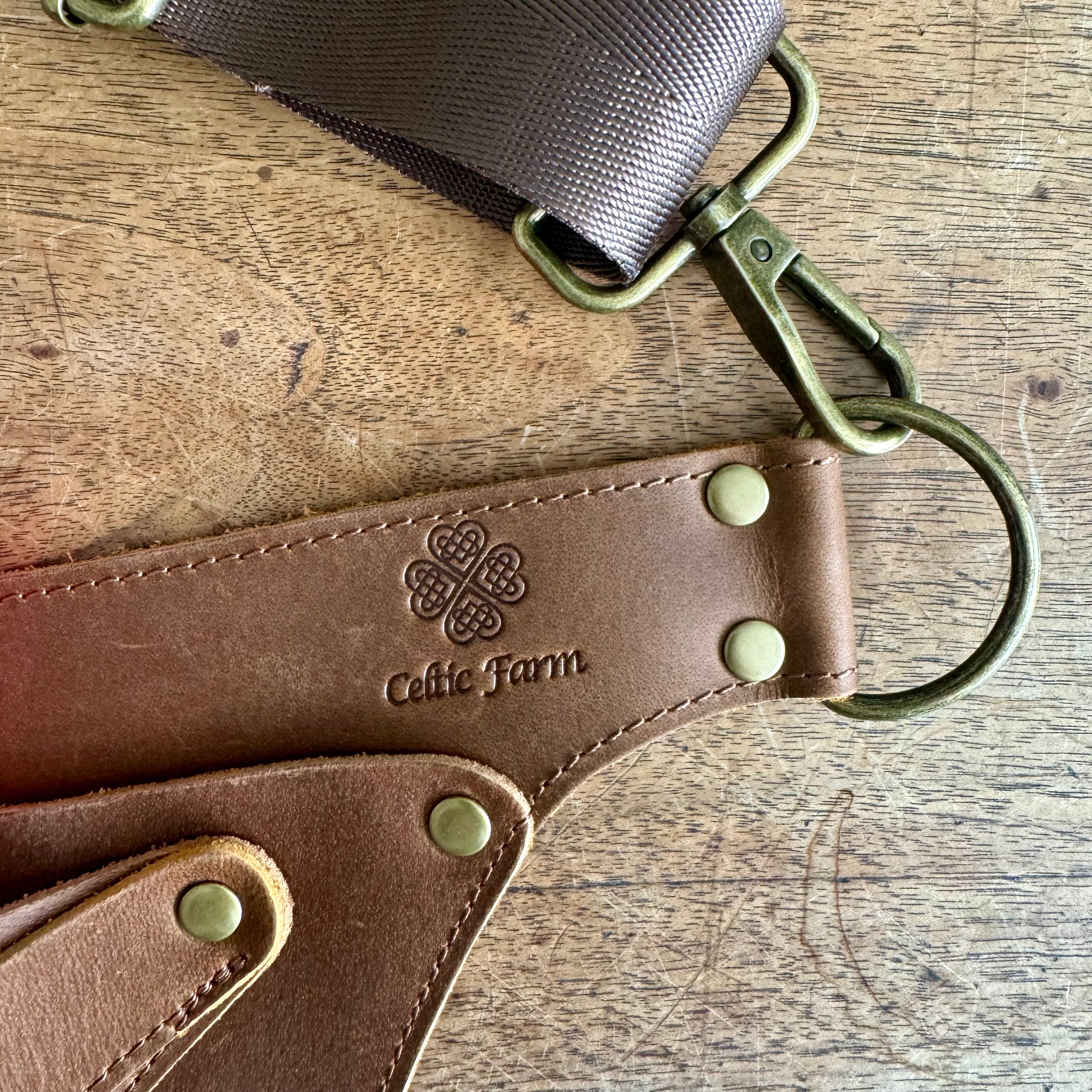 Rose Gardener Gift Box | Rose Gloves, Belt & Pruners