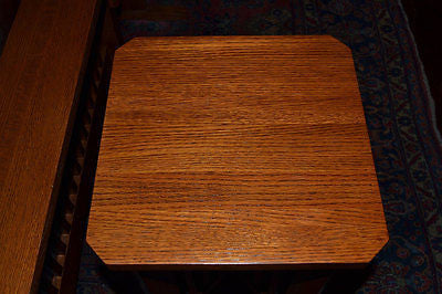 Mission Spindle Side Table / Plant Stand