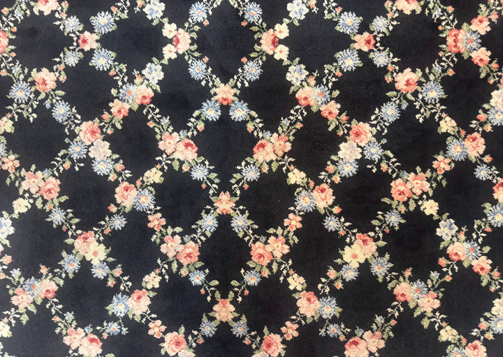 8.8 x 12 Karastan Garden of Eden Rug, Ebony Trellis 