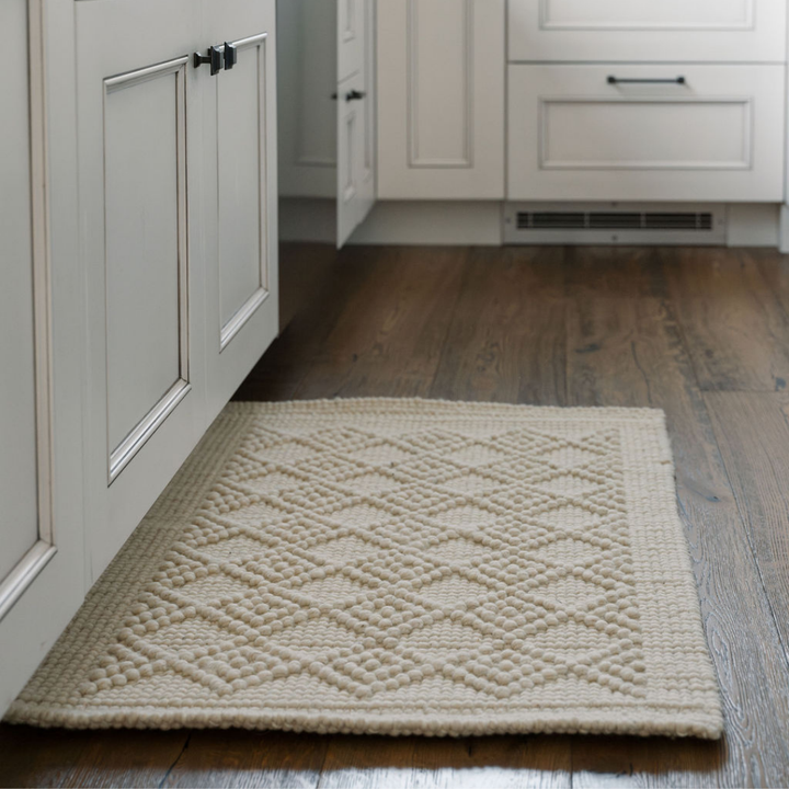 Natural Sisal &amp; Wool Diamond Loop Rug