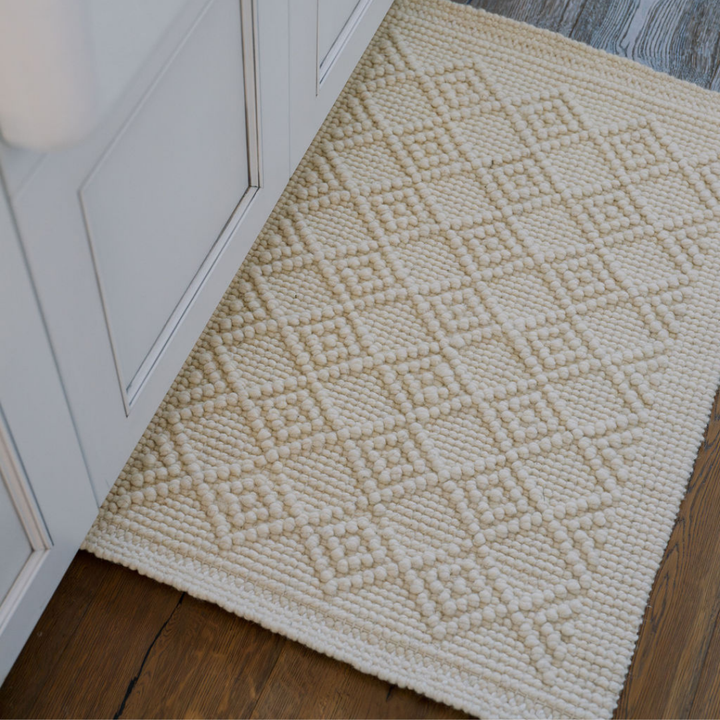 Natural Sisal &amp; Wool Diamond Loop Rug