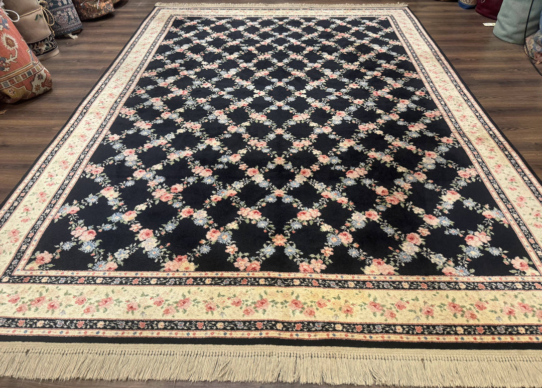 8.8 x 12 Karastan Garden of Eden Rug, Ebony Trellis 