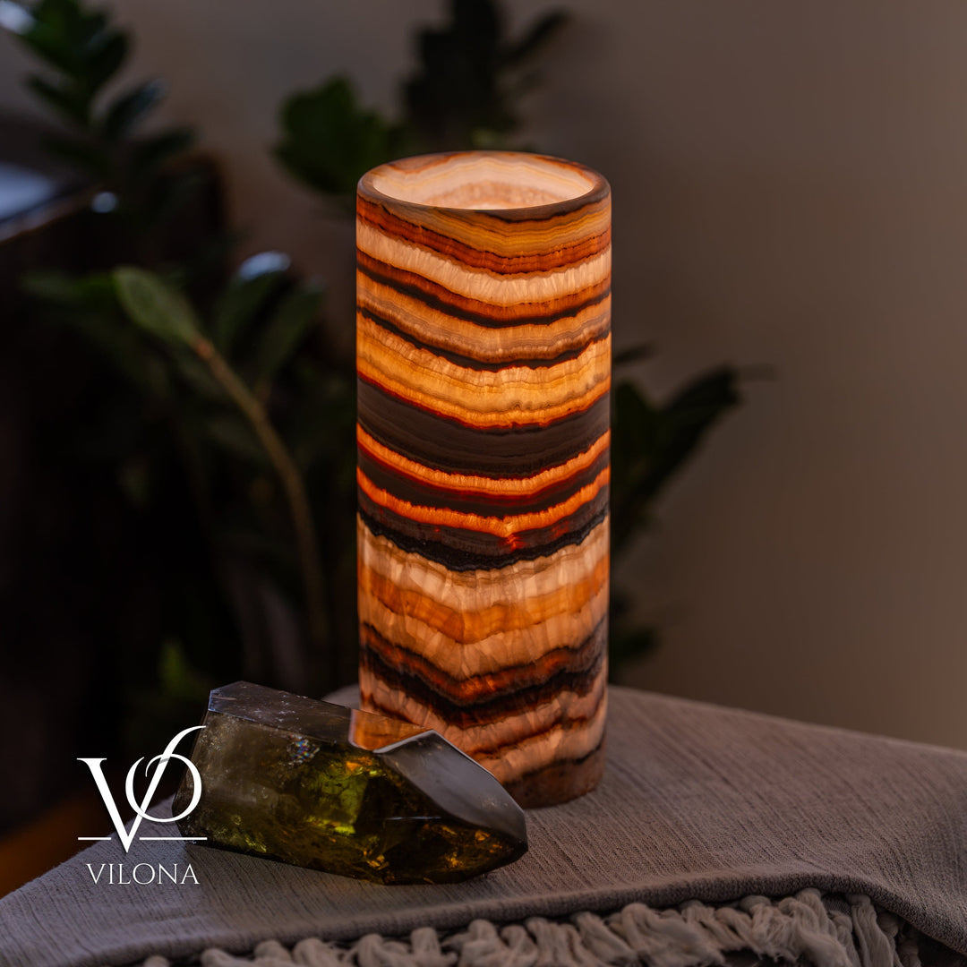 Sahara Onyx - 12" Tall, x 4.5" Diameter (Small Table Lamp 