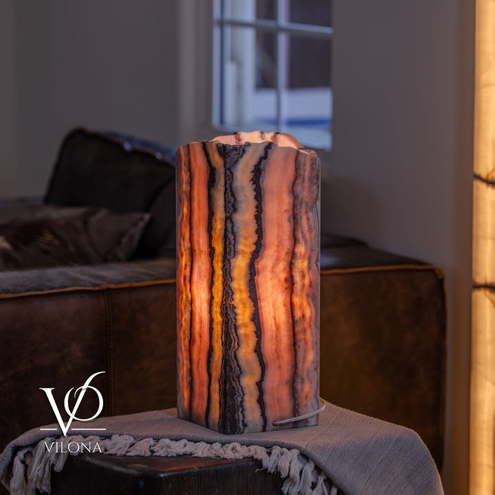 Rosa Onyx Live Edge Table Lamp – 16" Tall × 6" Square 