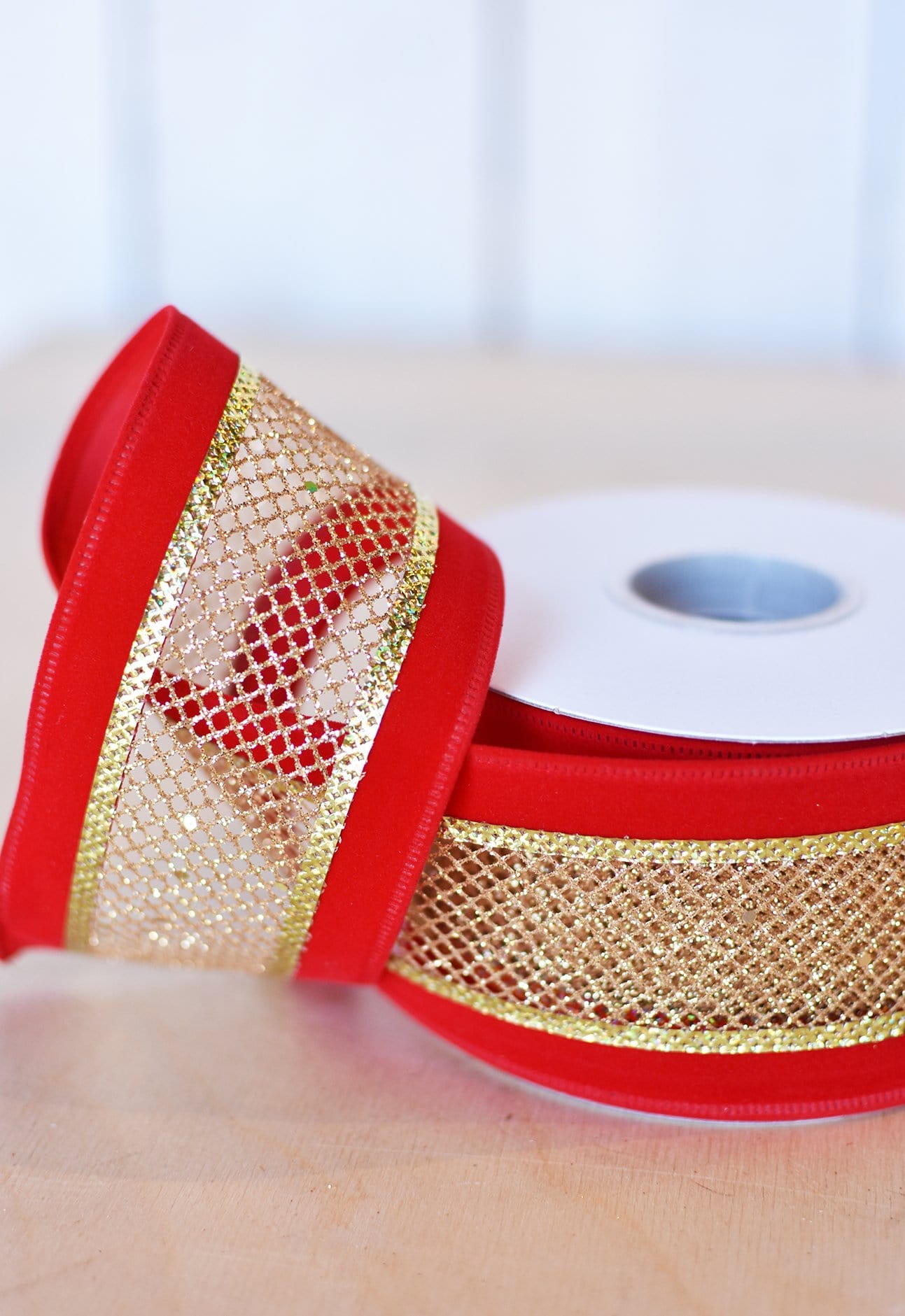 2.5" x 10yd Red/Gold Mesh Ribbon