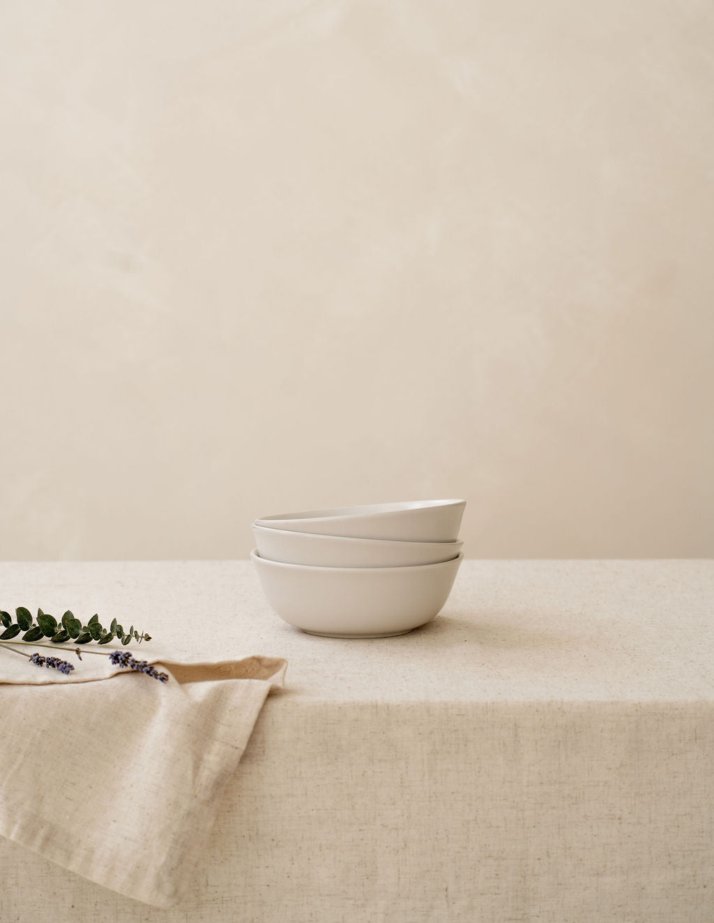 The Dome Bowl: Set of 4 Ceramic Bowls