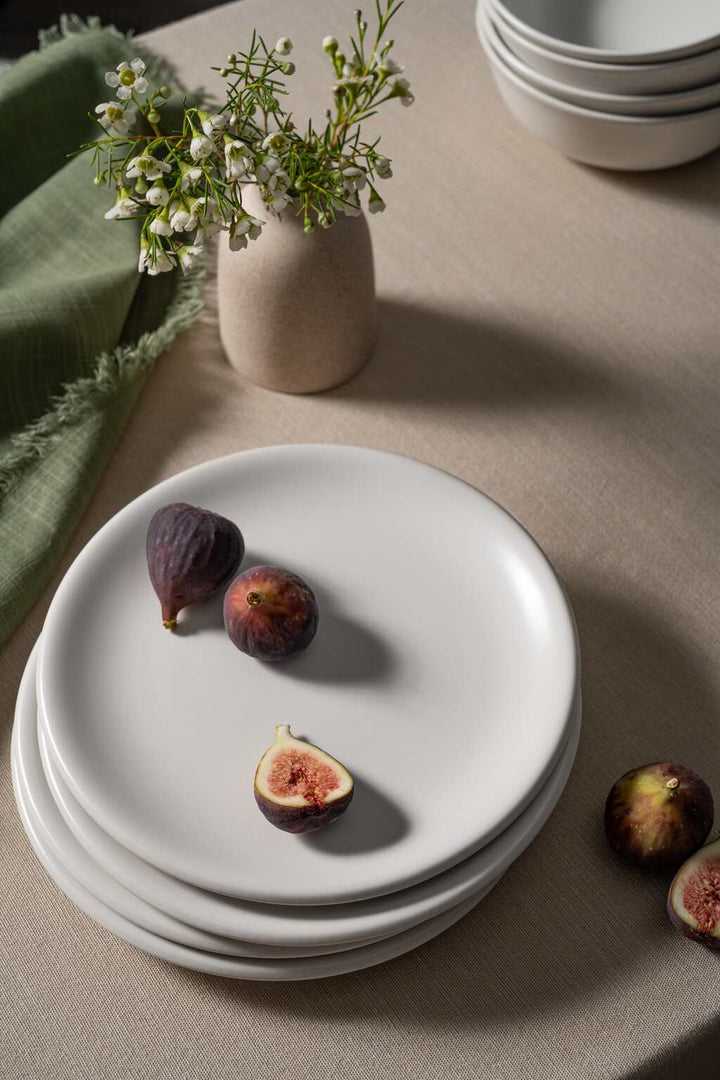 The Petite Plate: Set of 4 Ceramic Side Plates