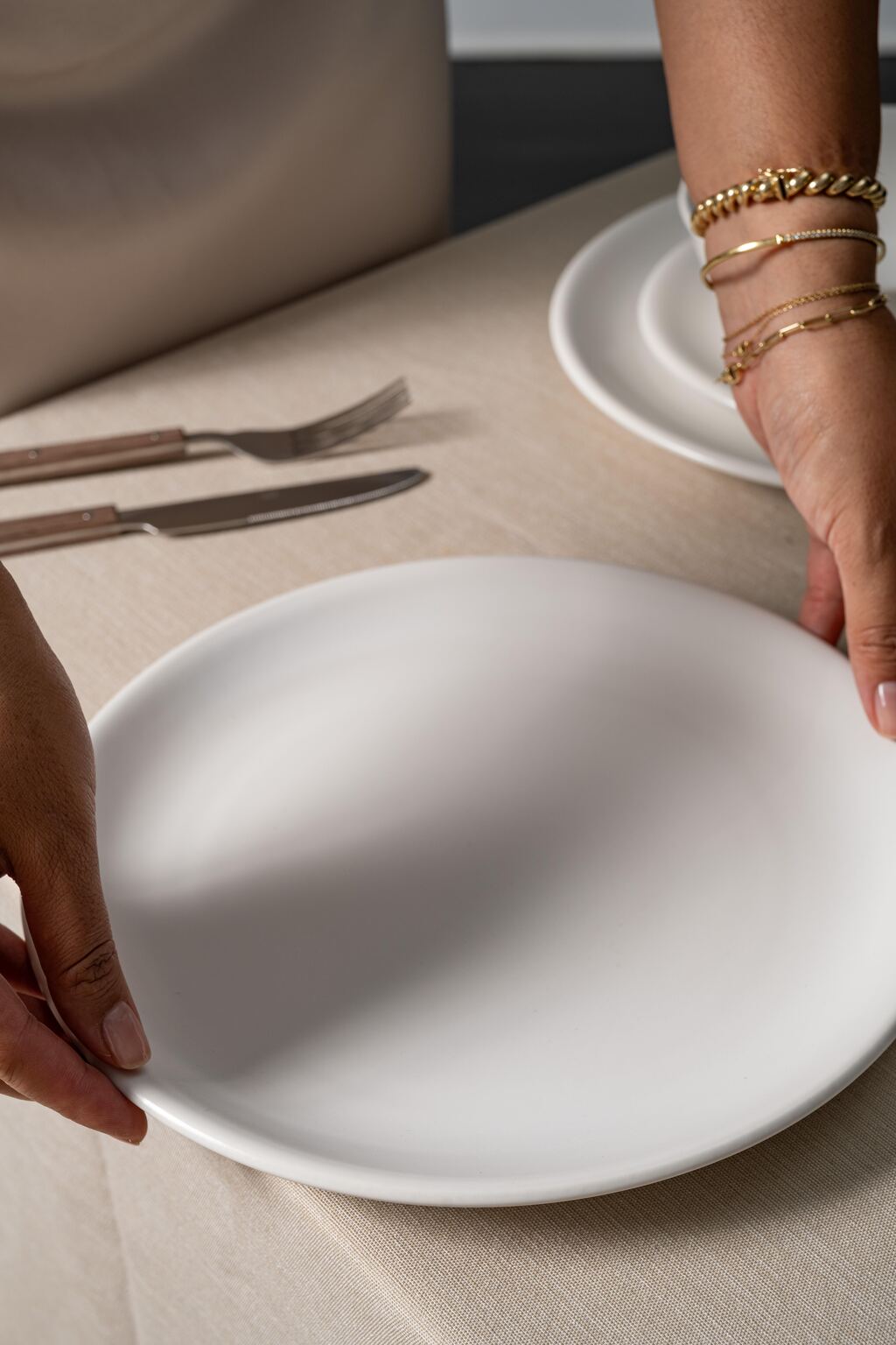 The Grande Plate: Set of 4 Dinner Plates