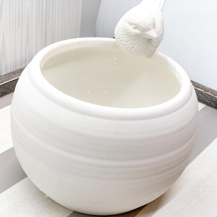 Sitting Pretty Vase