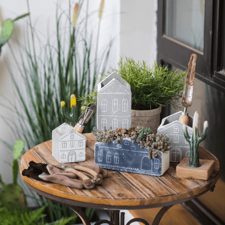TinyHome Clay Planters