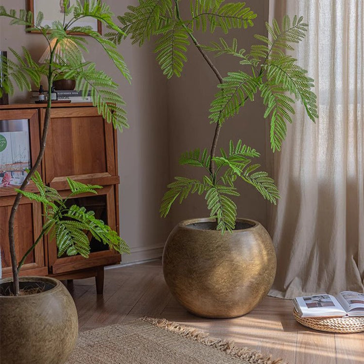 Round Magnesium Clay Planter