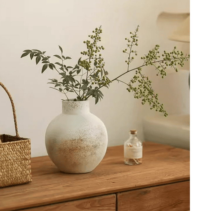 Watertight Coarse Round-Body Ceramic Vase