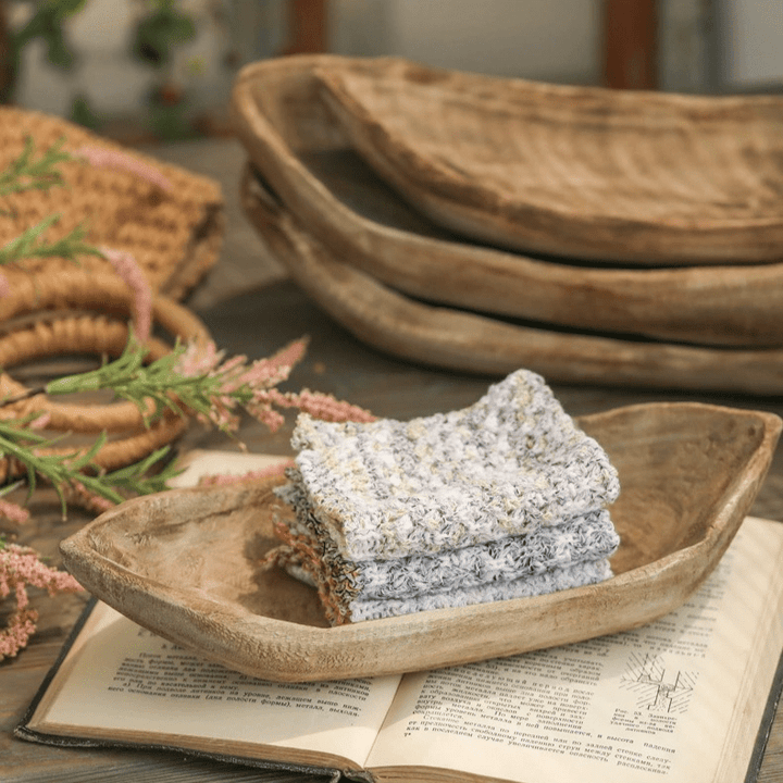 Retro Wooden Boat-Shaped Fruit Platter