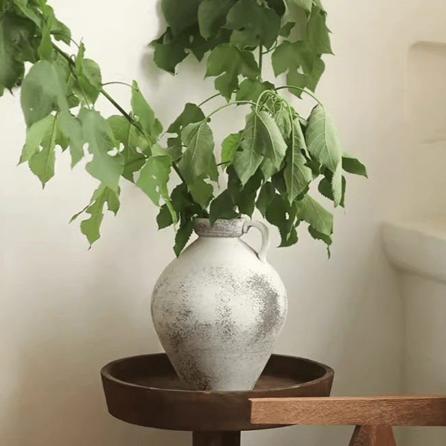 Watertight One Handle Pottery Vase