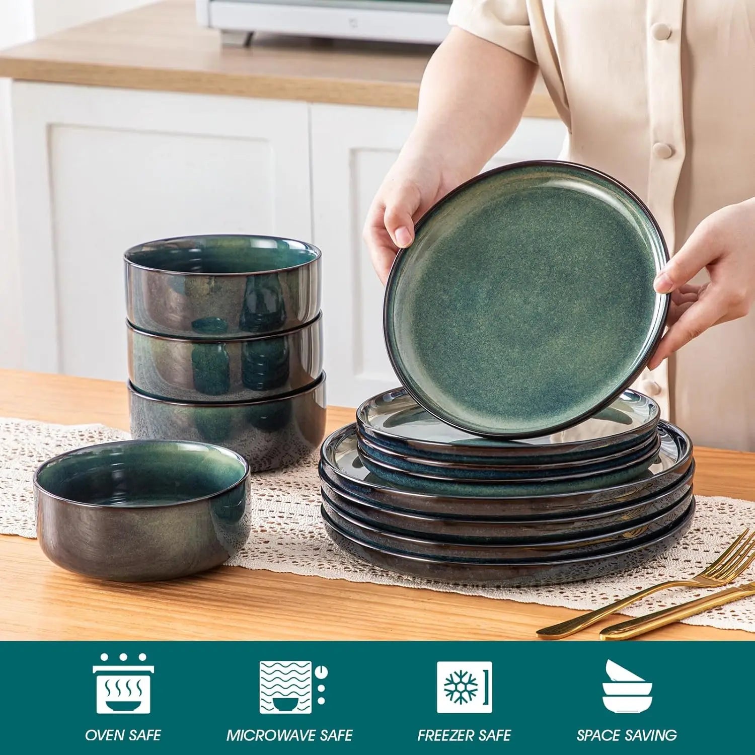 Ceramic Dinnerware Set For Four Plates And Bowls