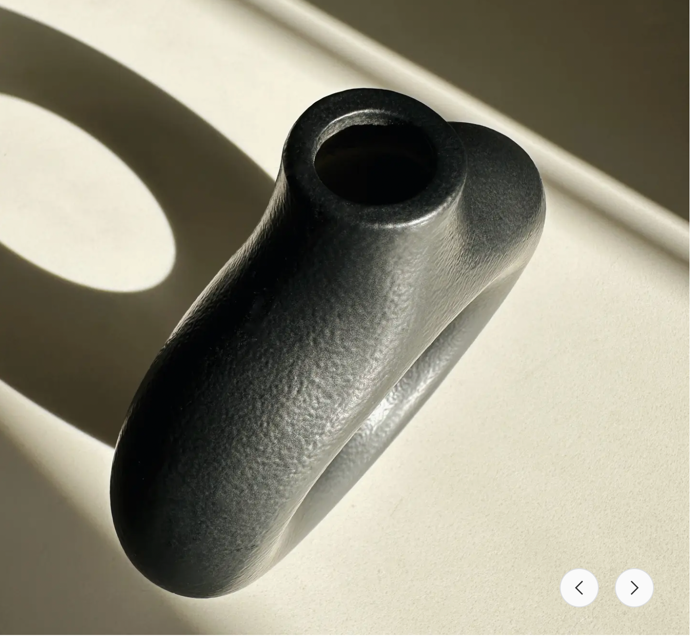 Ceramic Circle Vase Ceramic Circle Vase