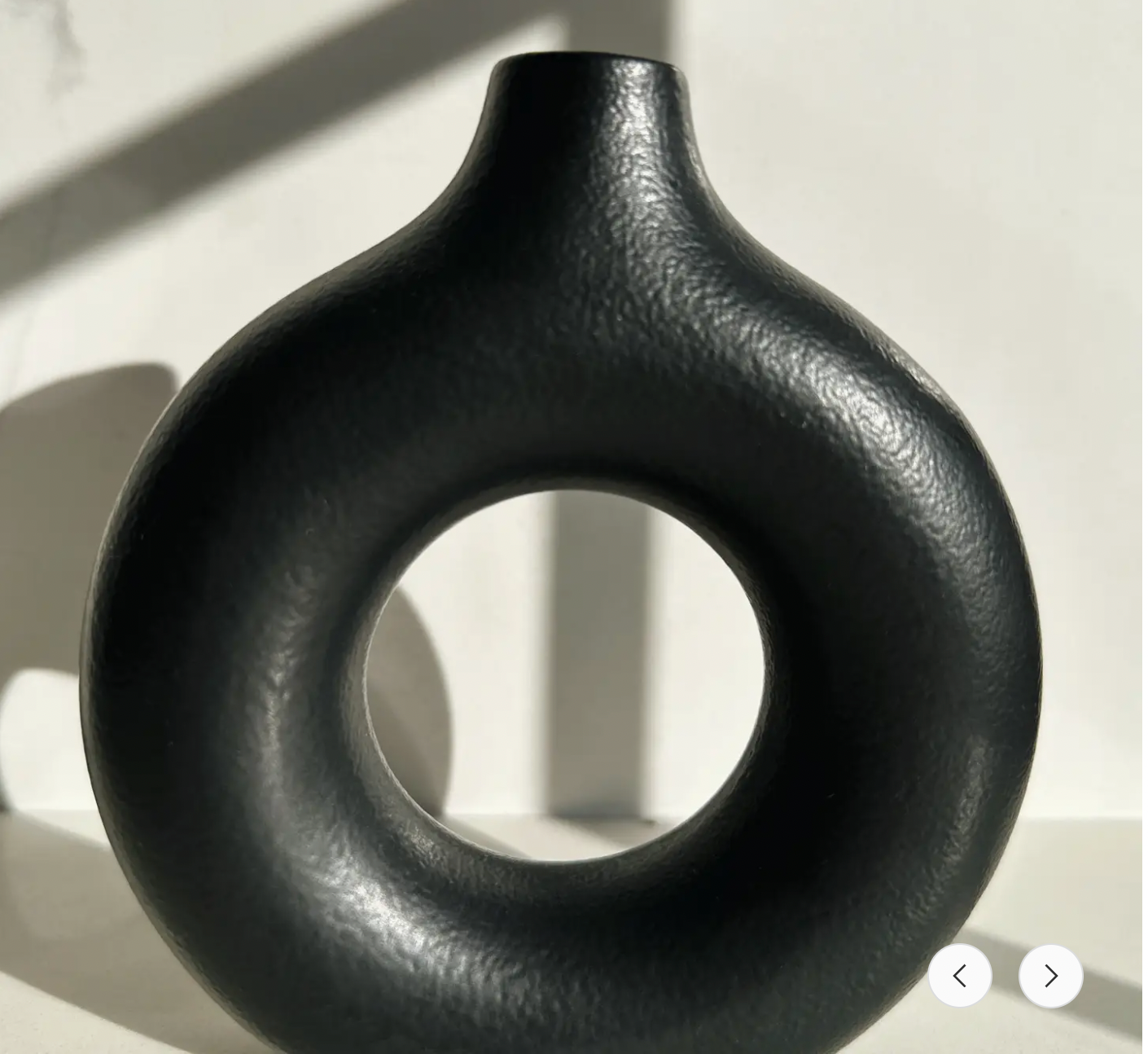 Ceramic Circle Vase Ceramic Circle Vase