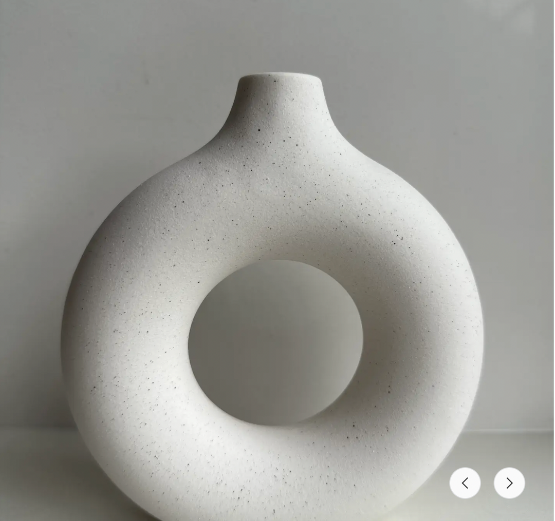 Ceramic Circle Vase Ceramic Circle Vase
