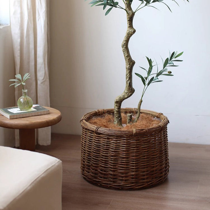 Rustic Round Wicker Planter with Liner