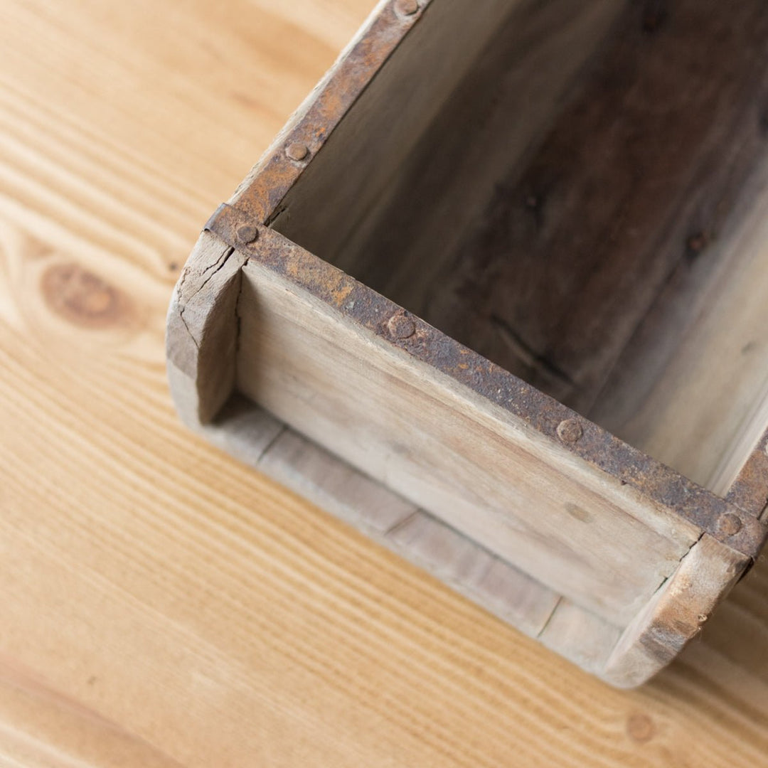 Antique Brick Mold