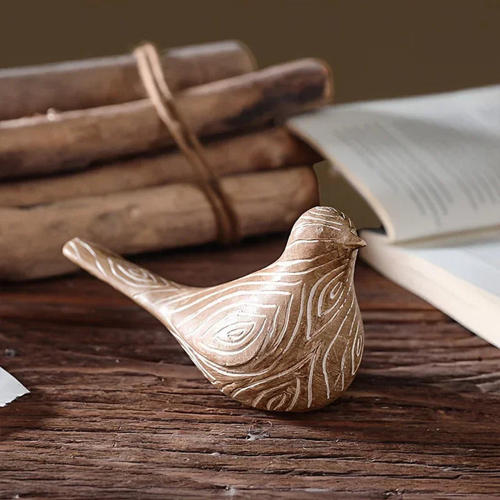 Bird Statues - Decorative Wood Grain Lovebirds