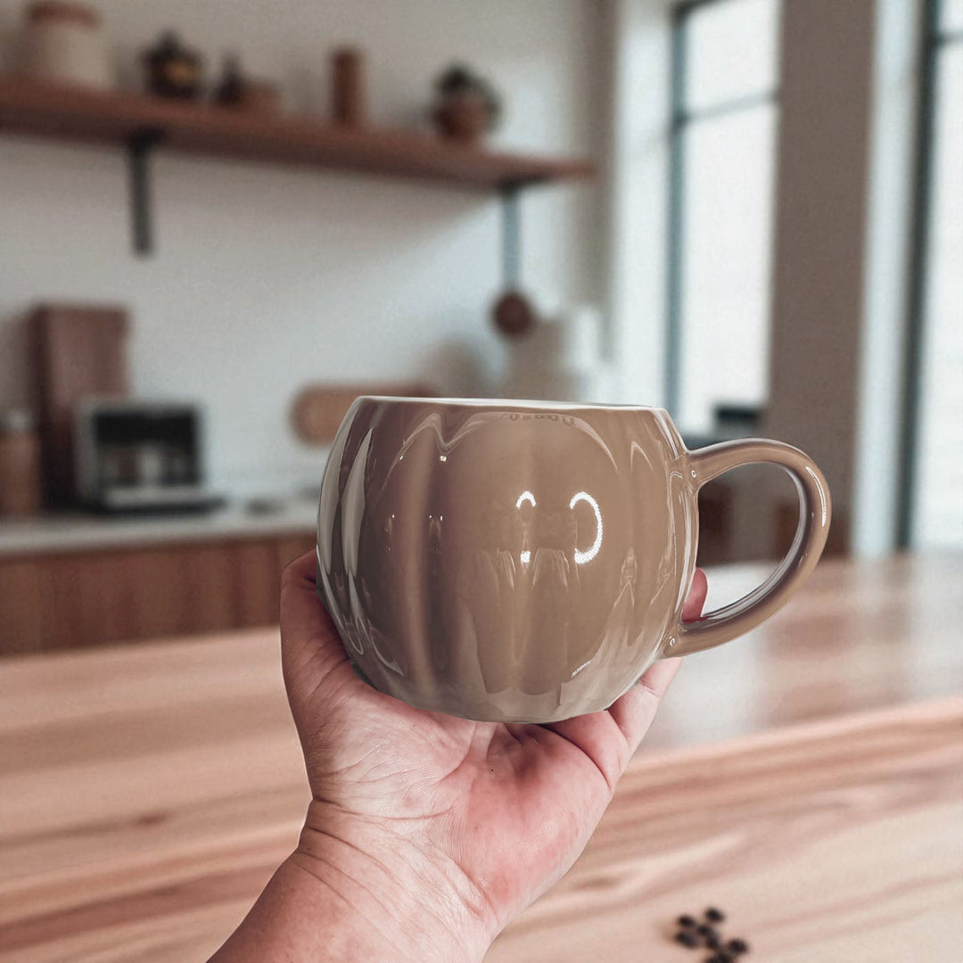 Pumpkin Shaped Ceramic Coffee Mug 16.8oz Fall Drinkware Great Gift for Friends