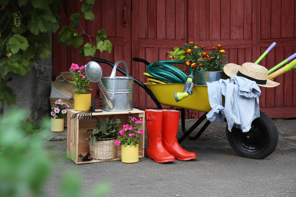 Fall Garden Tools Promo