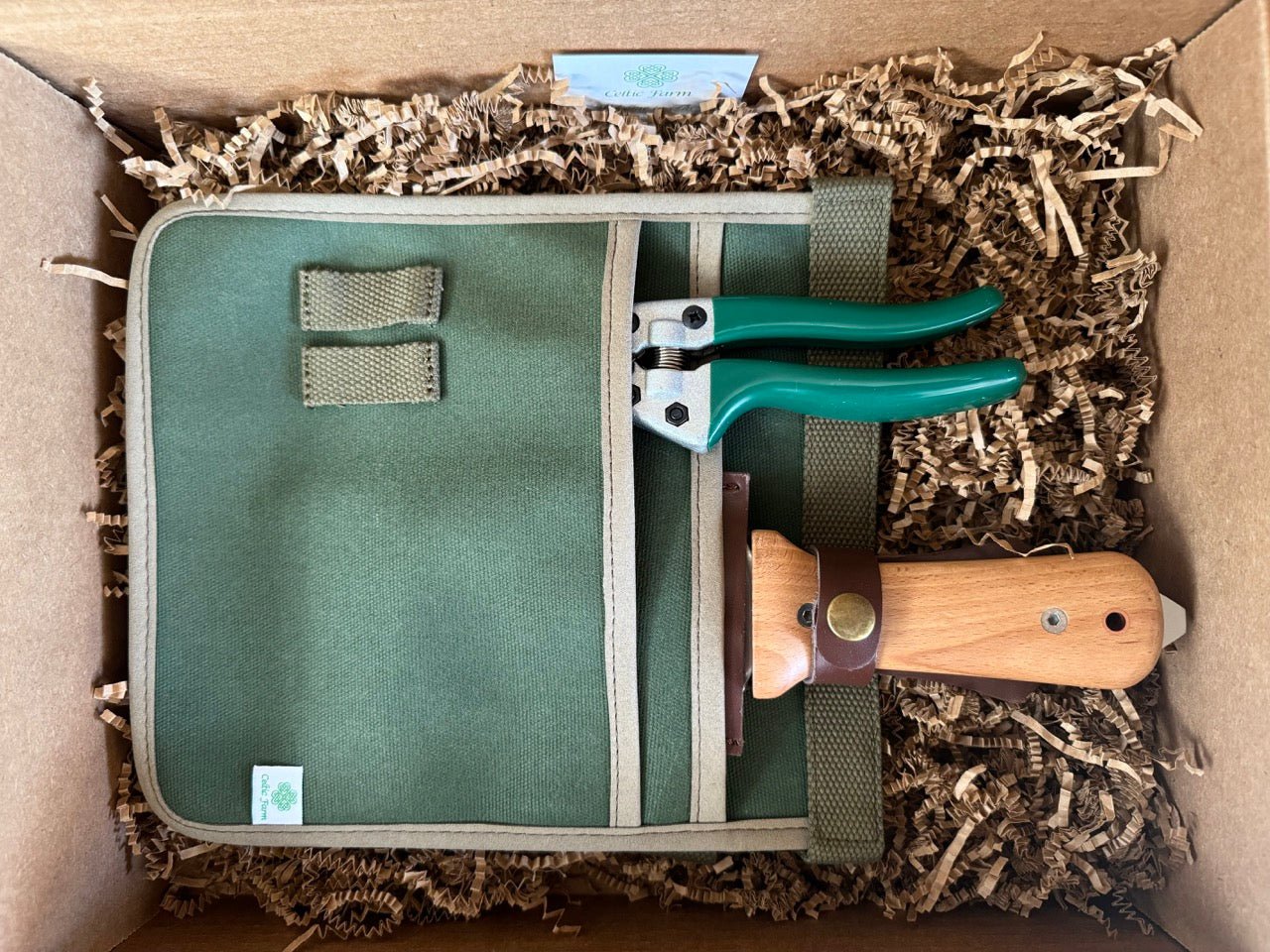 Gardening Gift Box -  Belt, Hori Hori and Pruners