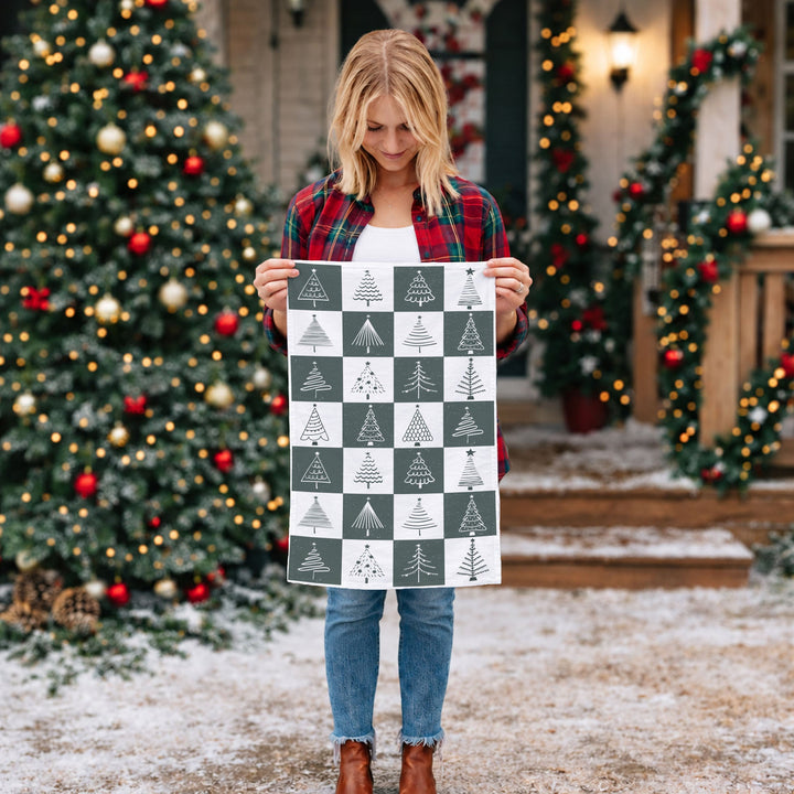 Christmas Tree Flour Sack Cotton Kitchen Tea Towel Holiday Decor Great Gift Idea