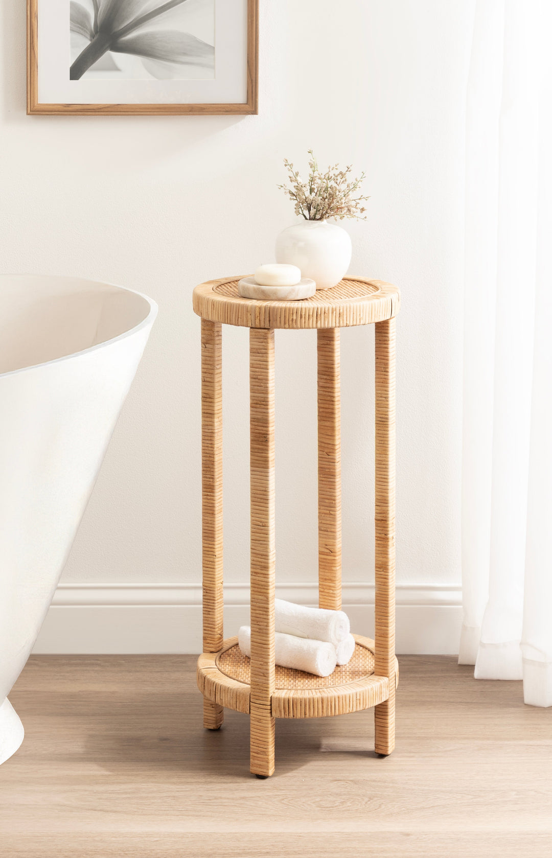 Rafina Round Table