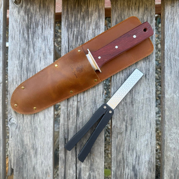 Hori Hori Garden Gift Box | Hori, Custom Leather Sheath &amp; Dual Surface Diamond Sharpener