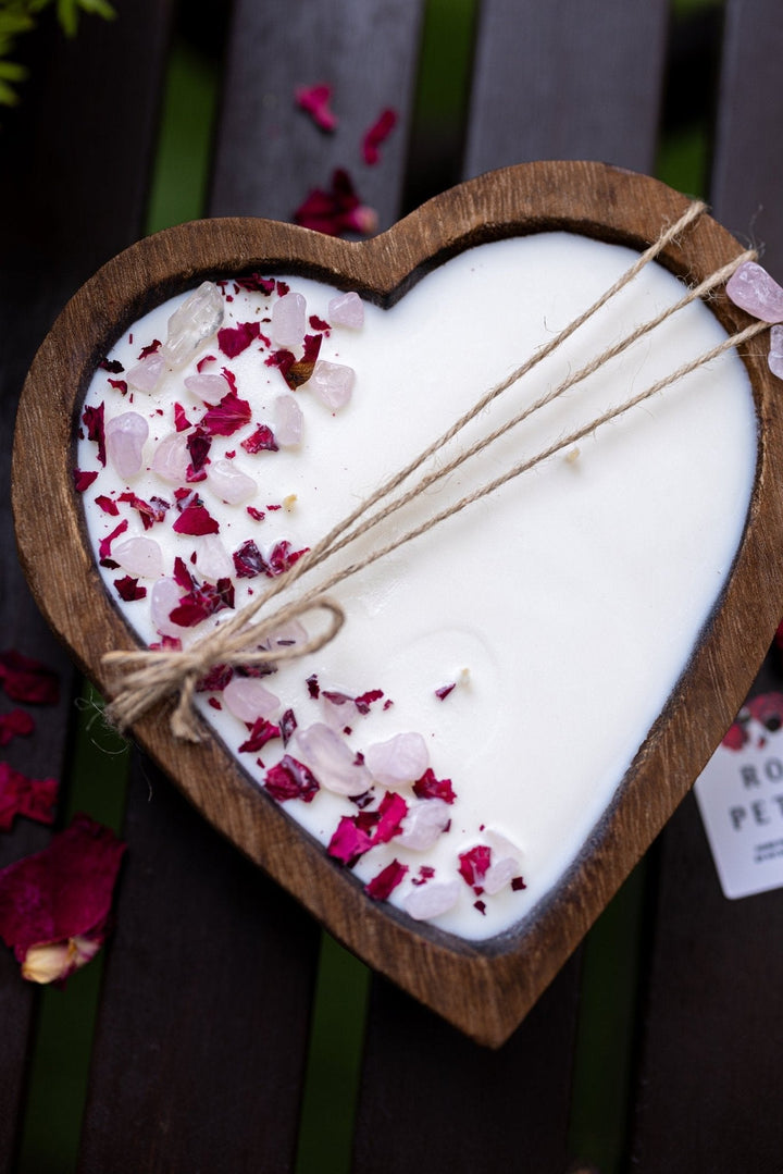 Heart-Shaped Wood Dough Bowl Candle – Crystals &amp; Flowers – 3 Cotton Wick Soy Candle