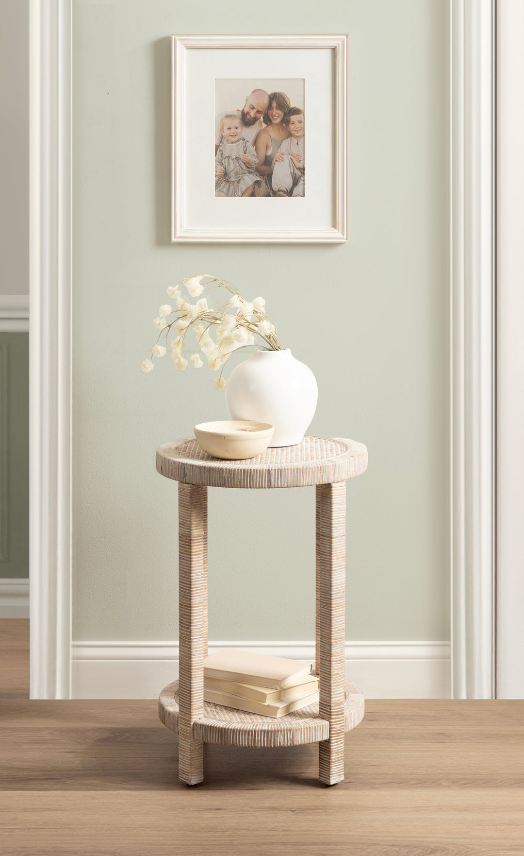 Rafina Round Table