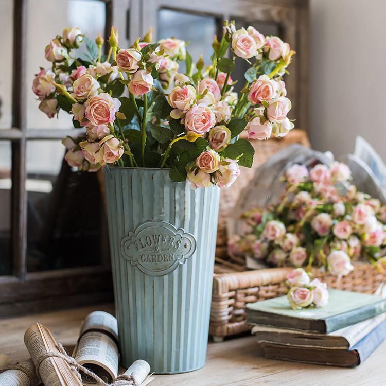 Metal Pot &