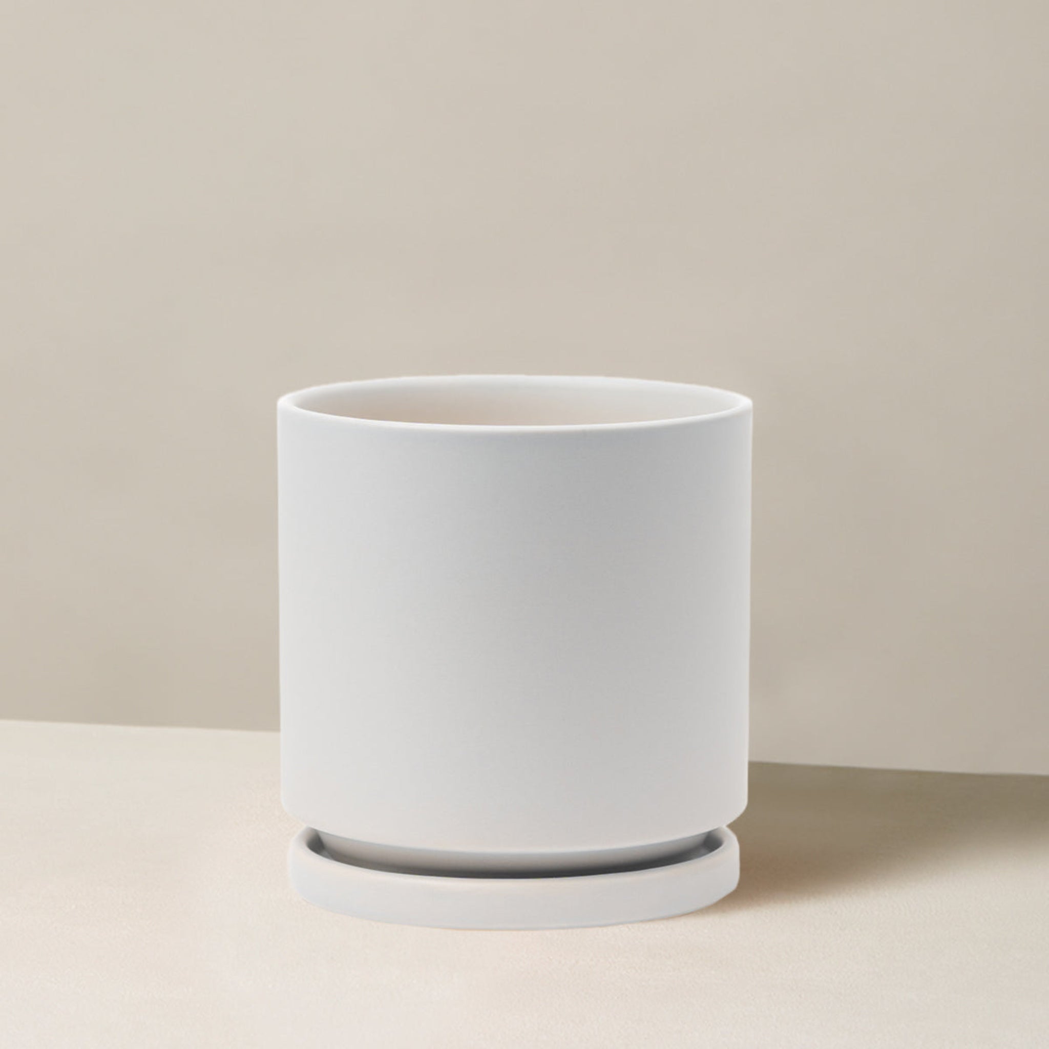 Isabella Planter