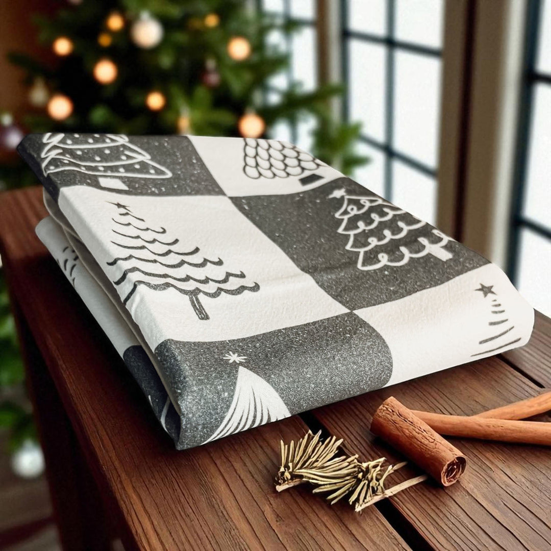 Christmas Tree Flour Sack Cotton Kitchen Tea Towel Holiday Decor Great Gift Idea