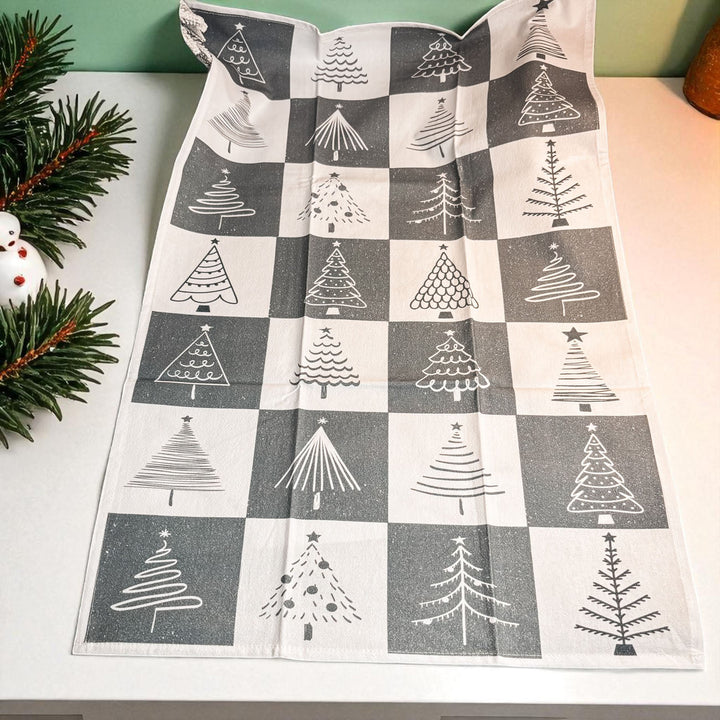 Christmas Tree Flour Sack Cotton Kitchen Tea Towel Holiday Decor Great Gift Idea