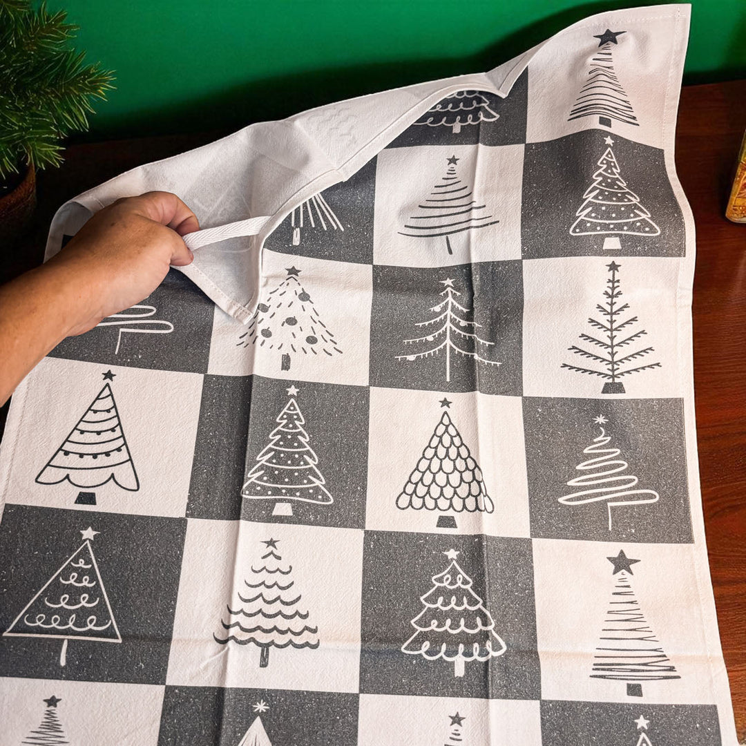 Christmas Tree Flour Sack Cotton Kitchen Tea Towel Holiday Decor Great Gift Idea