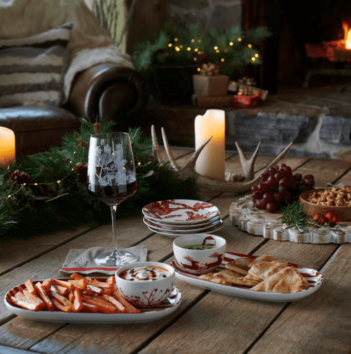 Winterberries Dinnerware &amp; Serving Pieces
