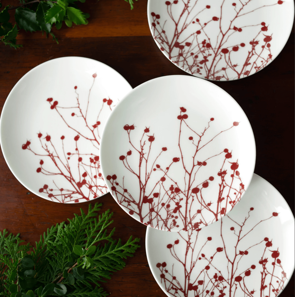 Winterberries Dinnerware &amp; Serving Pieces